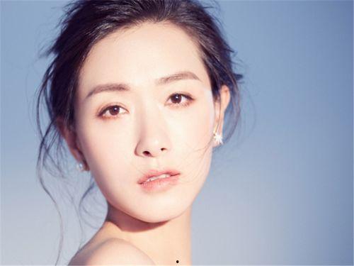 黑料是什么 万茜自爆一年潜七次,一年潜入七次，真相究竟如何？